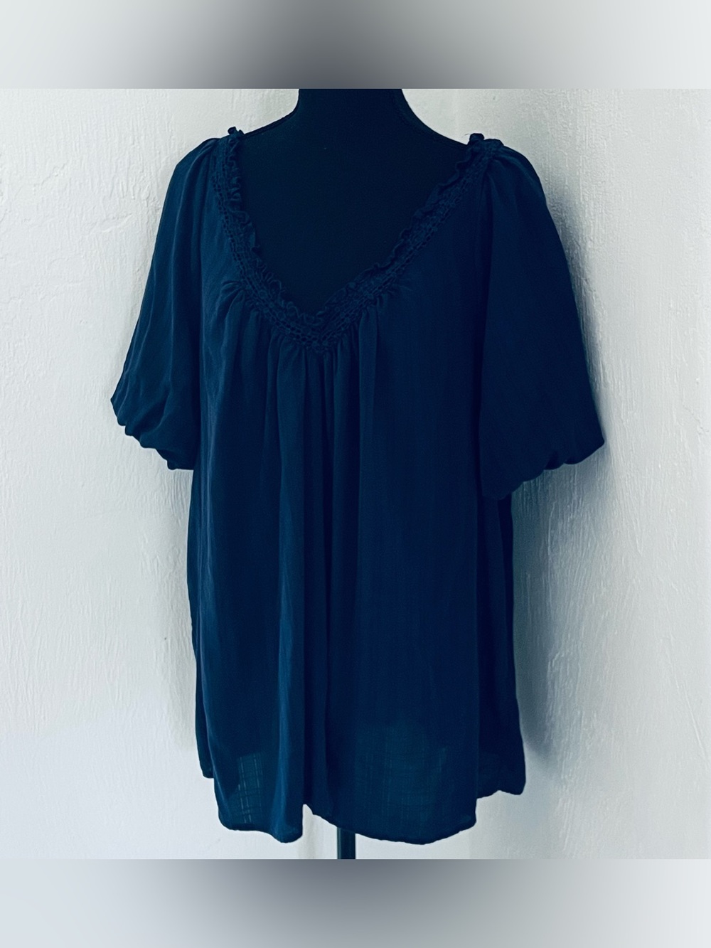 Torrid Gauzy Peasant Top 2 2X 18 20 Plus Blue Puff Short Sleeve Crochet Shirt